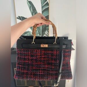 I bought that from Italy. In a good condition.